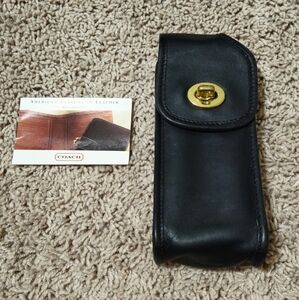 Coach Vintage 1995 Black Leather Cell Phone Case